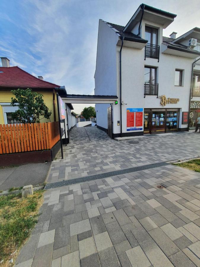 Lexi Family Apartman Apartment Hajdúszoboszló Екстериор снимка